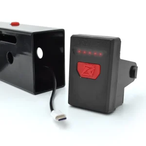 PRO_Holeshot_Starting_Gate_on_white-rechargeable-battery-SQ-1-2_5000x